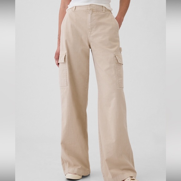 gap loose khaki cargo pants - Picture 2 of 6